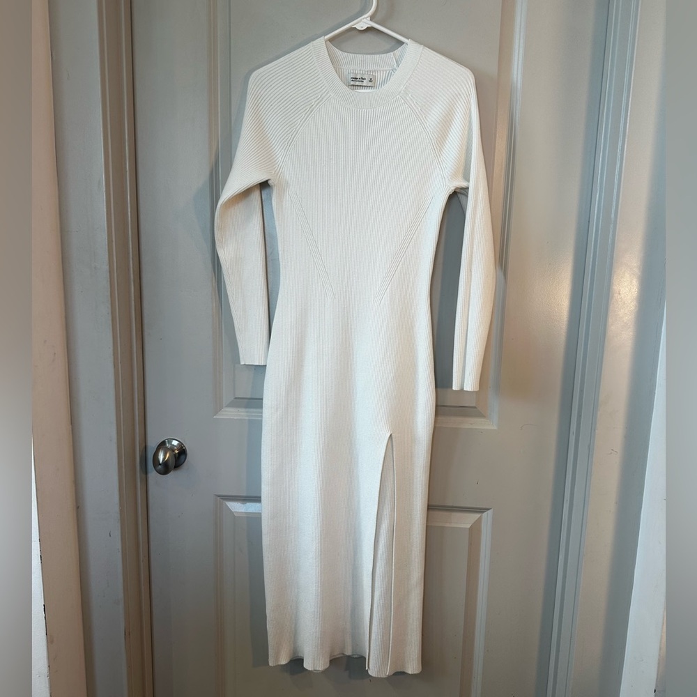Abercrombie & Fitch Cream Ribbed Maxi Dress with Front Slit